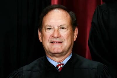 #MatthewVadum Via #TheEpochTimes Via  #ZeroHedge: Supreme Court Conservatives Appear Open To Rolling Back Power Of Federal Agencies