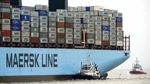 #ZeroHedge: Maersk Ship Attacked Off Yemen As Danish Liner Giant Orders Tankers To Avoid Red Sea