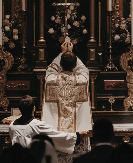 May Jesus Christ Bless The Faithful In All Thoughts and Actions Today... From Creighton's